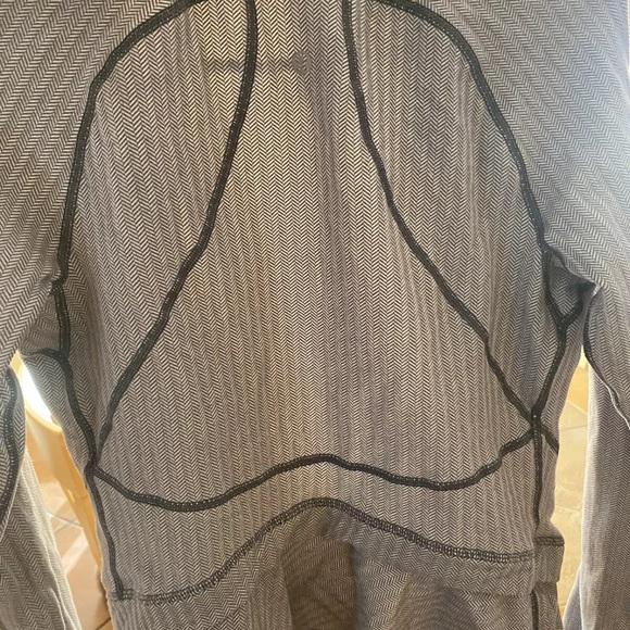 Lululemon Hustle in Your Bustle Heathered Herringbone Peplum Jacket Size 6 - Picture 4 of 8